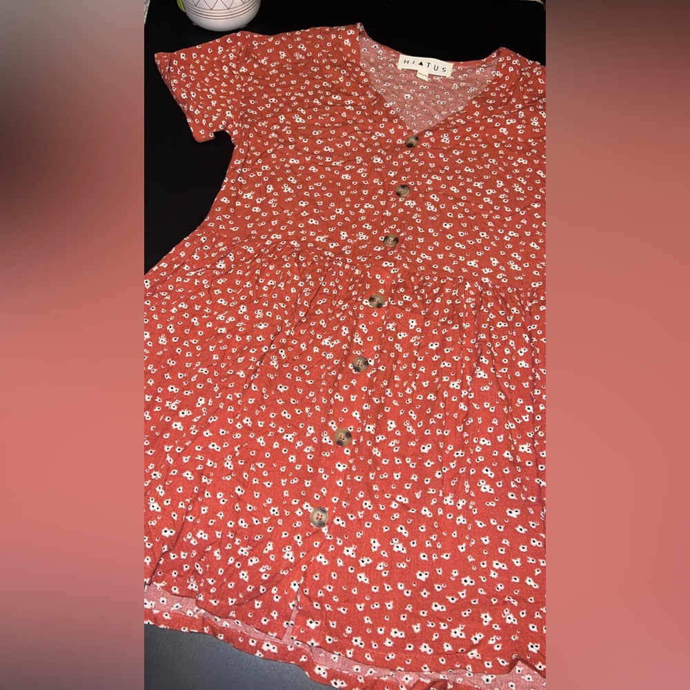 Hiatus Flowy Mini Dress with Cuffed sleeves, button up size Small